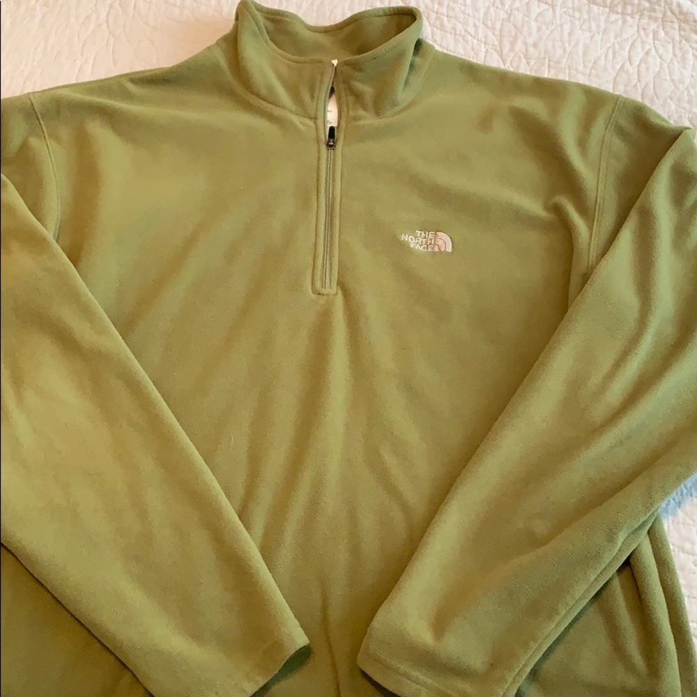 North Face 1/4 zip light weight fleece pull over